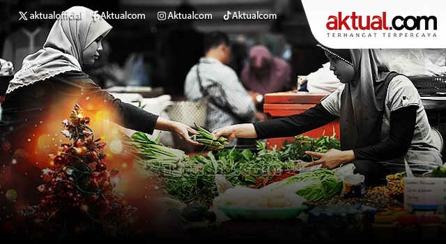 nataru Ilustrasi - Pedagang di pasar melayani pembeli