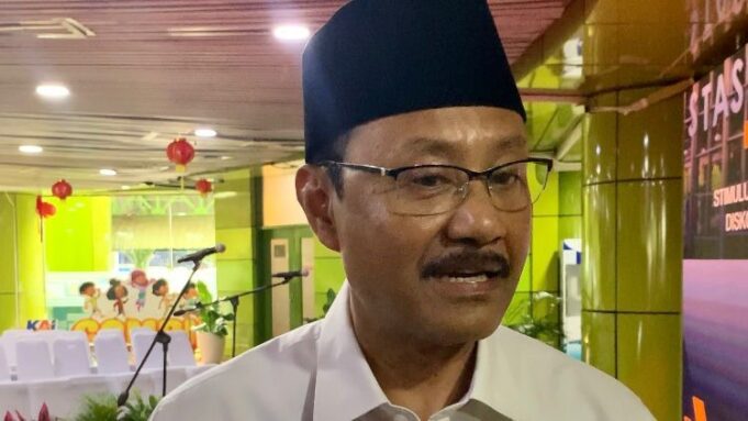 Menteri Sosial Saifullah Yusuf di Gambir
