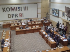 Masa Pensiun Polri Diperpanjang, DPR Sebut Usia 60 Tahun sebagai Fase Matang Anggota Komisi III DPR RI Rikwanto saat Rapat Dengar Pendapat Umum (RDPU) RUU Perampasan Aset di kompleks parlemen, Senayan, Jakarta, Senin (20/4/2026). ANTARA/Bagus Ahmad Rizaldi/am.