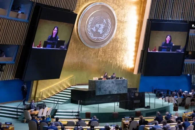 CjkinzN000003_20260604_CBMFN0A001.jpg Foto ini menunjukkan sesi Majelis Umum untuk memilih anggota tidak tetap Dewan Keamanan PBB, di markas besar PBB di New York, pada 3 Juni 2026. (Eskinder Debebe/Foto PBB/Handout via Xinhua)